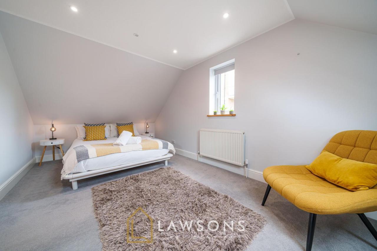 Loft Living By Lawsons With Parking Apartment วินด์เซอร์ ภายนอก รูปภาพ